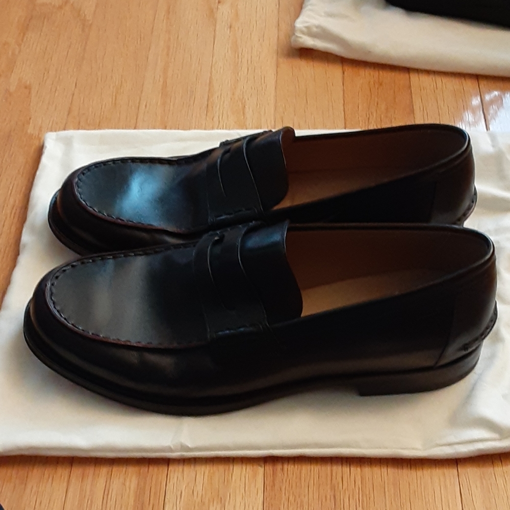 Loafer - Picture 3 of 9